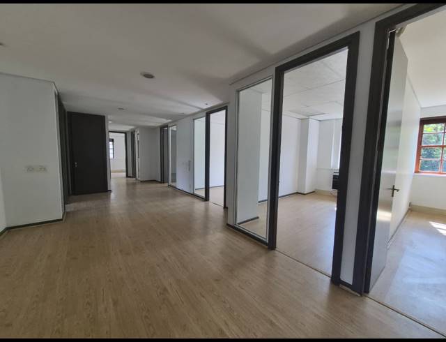 253M² OFFICE TO LET IN SANDTON CENTRAL